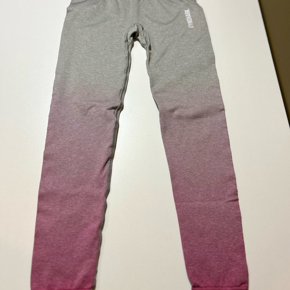 GYMSHARK Pink and Gray Leggings with Gradient Effect